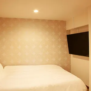 Capsule hotel Sauna & Thermae-yu Nishiazabu, Tokyo